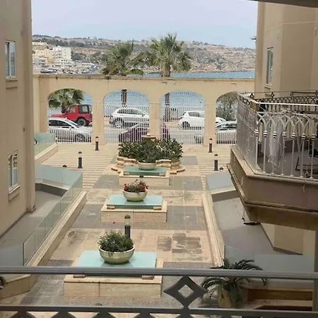 Appartamento Lovely Flat & Sea View! St. Paul's Bay
